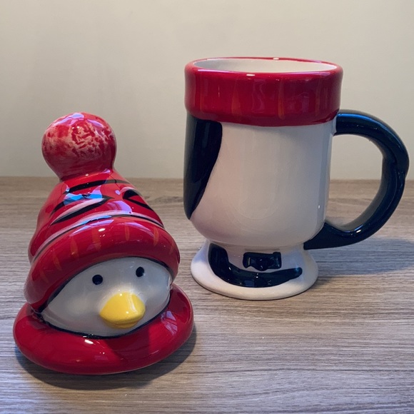 Pfaltzgraff collectibles penguin skate covered mug NWOT - Picture 3 of 16